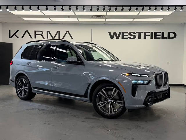 2023 BMW X7 xDrive40i AWD photo