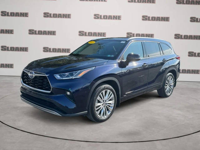 2023 Toyota Highlander Hybrid Platinum AWD photo