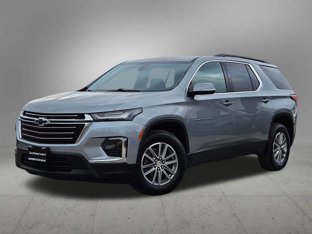 2023 Chevrolet Traverse LT Leather FWD photo