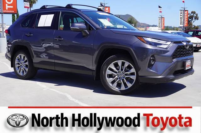 2023 Toyota RAV4 XLE Premium AWD photo