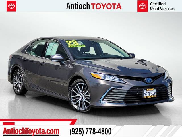 2023 Toyota Camry Hybrid XLE FWD photo