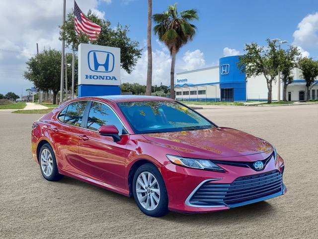 2023 Toyota Camry LE FWD photo