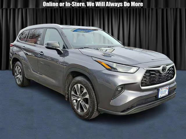 2023 Toyota Highlander XLE AWD photo