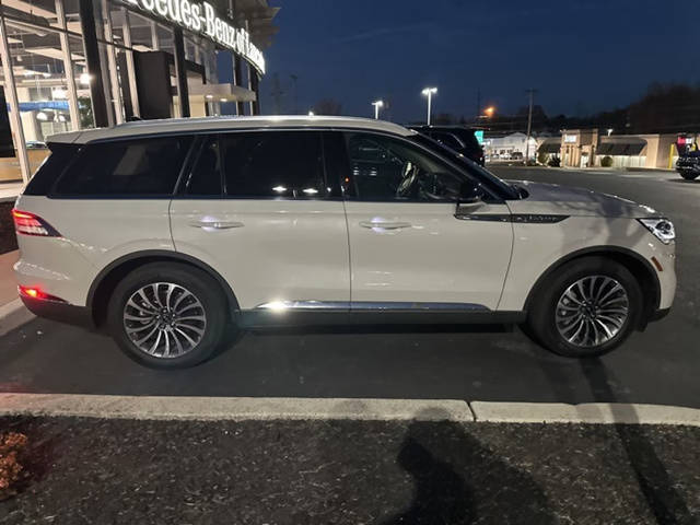 2023 Lincoln Aviator Reserve AWD photo