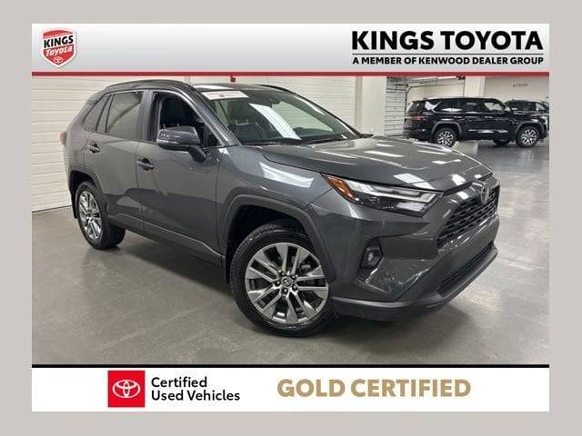 2023 Toyota RAV4 XLE Premium AWD photo
