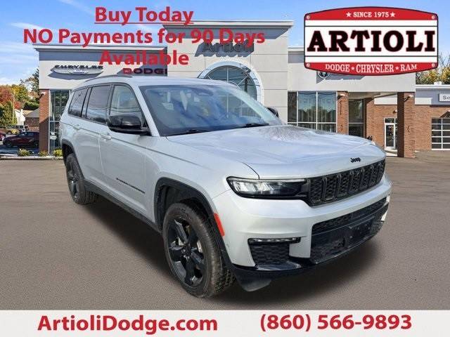 2023 Jeep Grand Cherokee L Limited 4WD photo