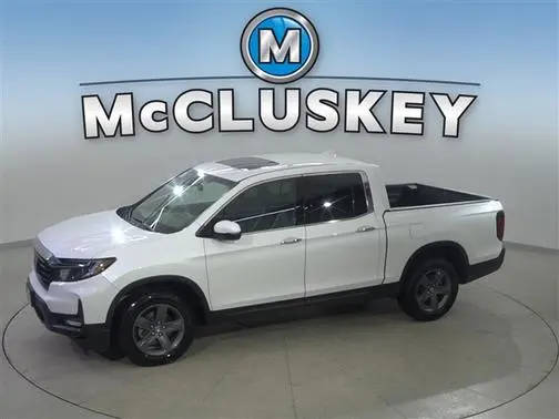 2023 Honda Ridgeline RTL-E AWD photo
