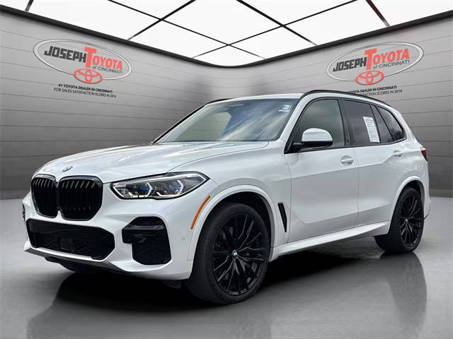 2023 BMW X5 M50i AWD photo