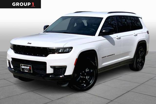 2023 Jeep Grand Cherokee L Limited 4WD photo
