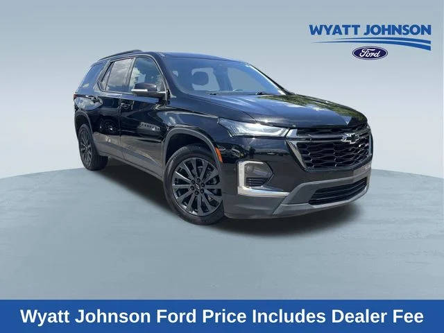 2023 Chevrolet Traverse RS FWD photo