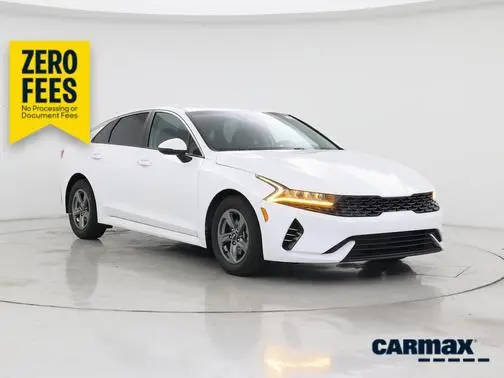 2021 Kia K5 LXS FWD photo