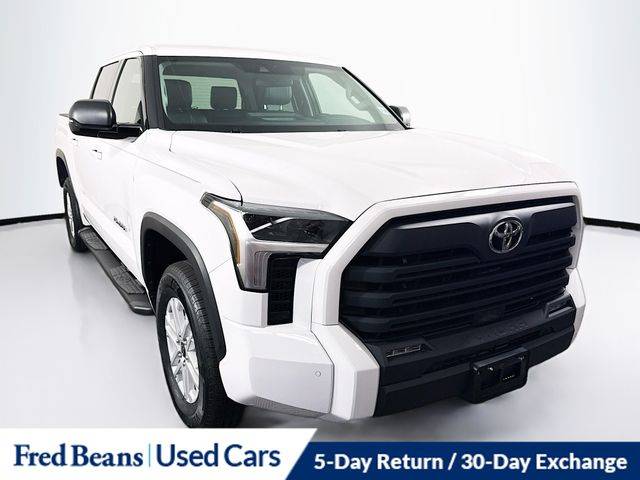 2023 Toyota Tundra SR5 4WD photo