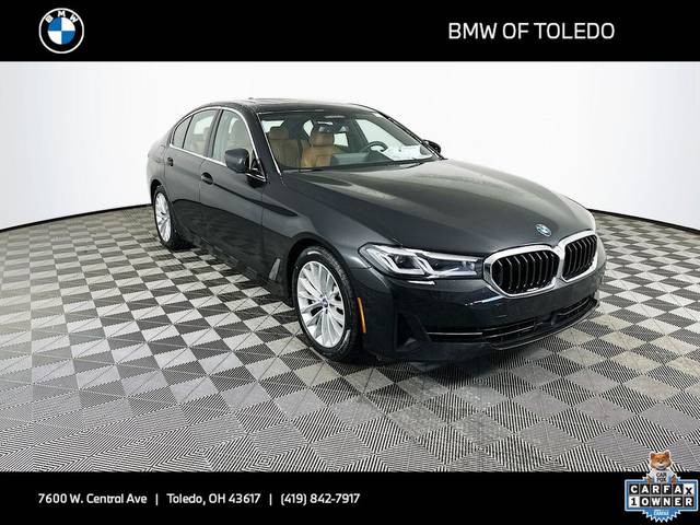 2023 BMW 5 Series 530i xDrive AWD photo
