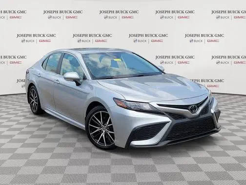 2023 Toyota Camry SE AWD photo