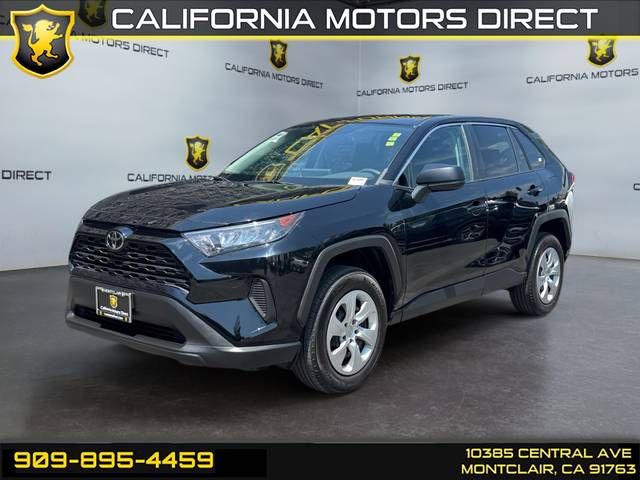 2022 Toyota RAV4 LE FWD photo