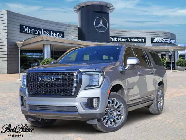 2023 GMC Yukon XL Denali Ultimate 4WD photo