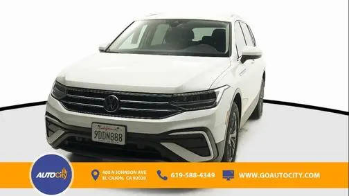2023 Volkswagen Tiguan SE FWD photo