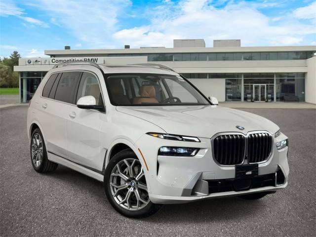 2023 BMW X7 xDrive40i AWD photo