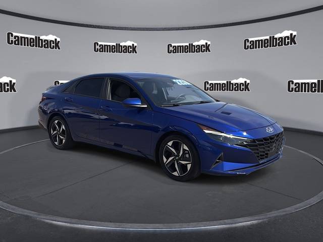 2023 Hyundai Elantra SEL FWD photo