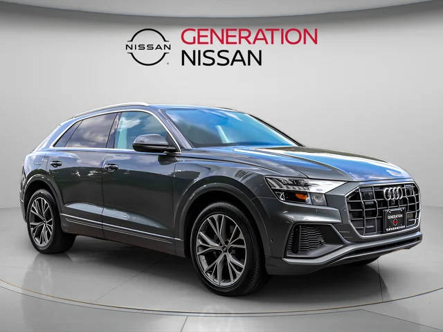 2023 Audi Q8 Prestige AWD photo