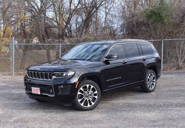 2022 Jeep Grand Cherokee L Overland 4WD photo