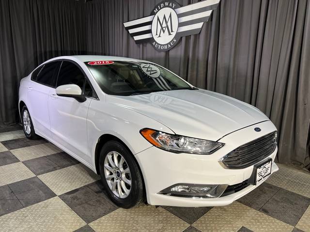 2018 Ford Fusion S FWD photo
