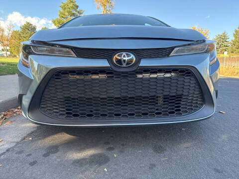 2021 Toyota Corolla LE FWD photo