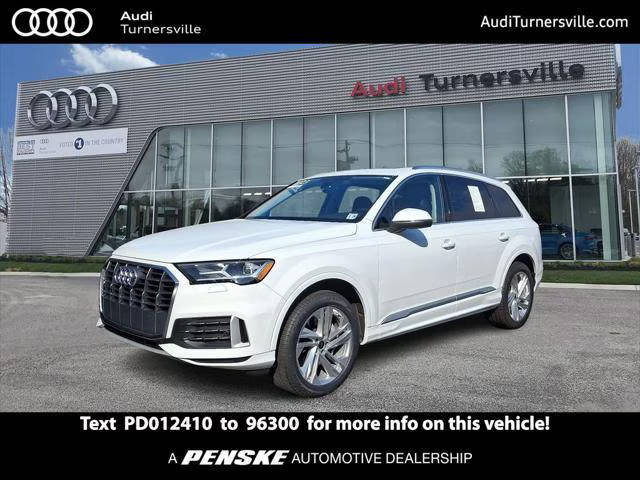 2023 Audi Q7 Premium AWD photo