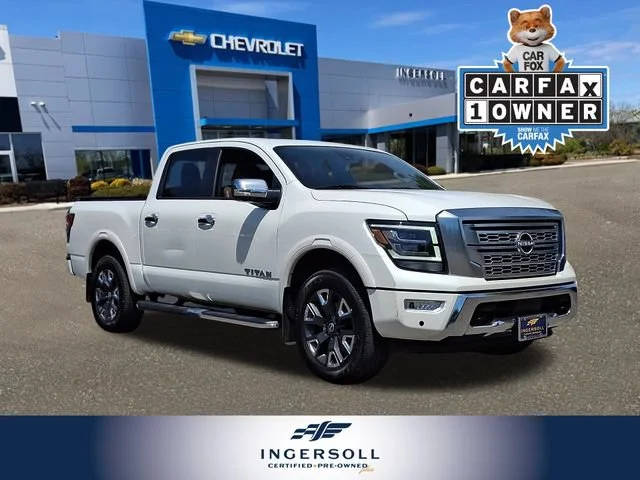 2023 Nissan Titan Platinum Reserve 4WD photo