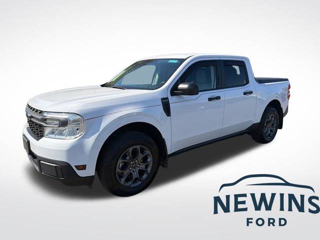 2023 Ford Maverick XLT AWD photo