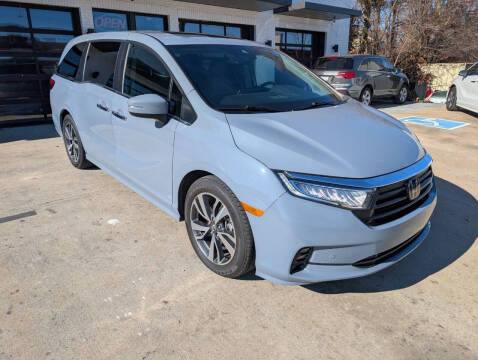 2023 Honda Odyssey Touring FWD photo