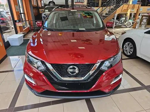 2022 Nissan Rogue Sport SL FWD photo