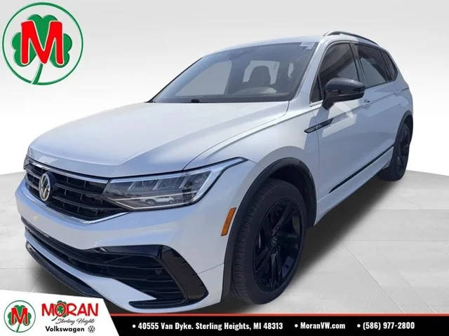 2023 Volkswagen Tiguan SE R-Line Black AWD photo