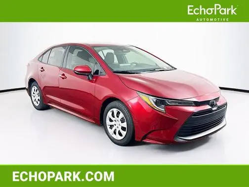 2023 Toyota Corolla LE FWD photo