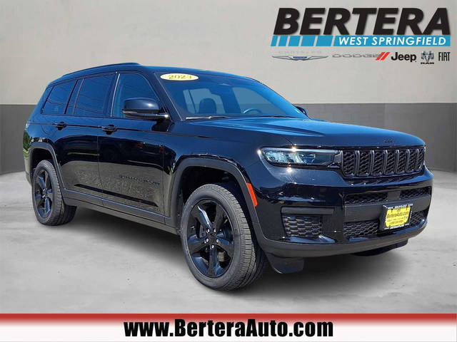 2023 Jeep Grand Cherokee L Altitude 4WD photo