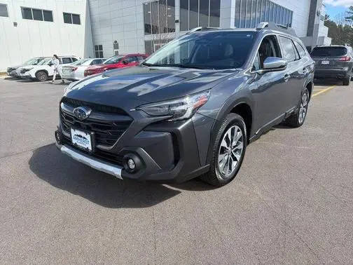2023 Subaru Outback Touring AWD photo