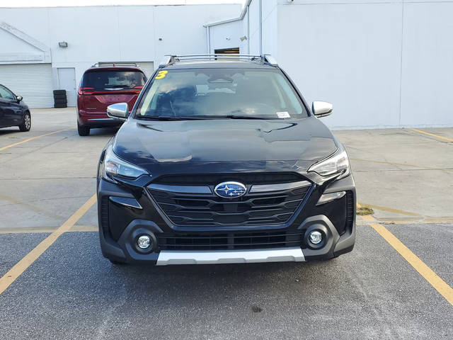 2023 Subaru Outback Touring AWD photo