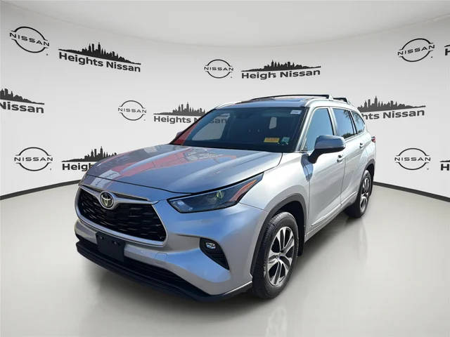 2023 Toyota Highlander XLE AWD photo