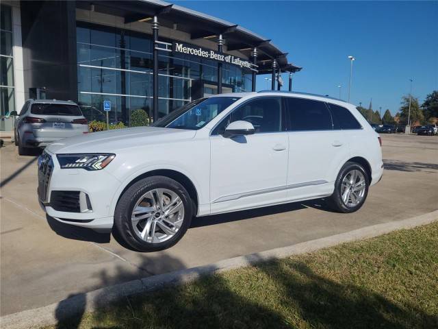 2023 Audi Q7 Premium AWD photo