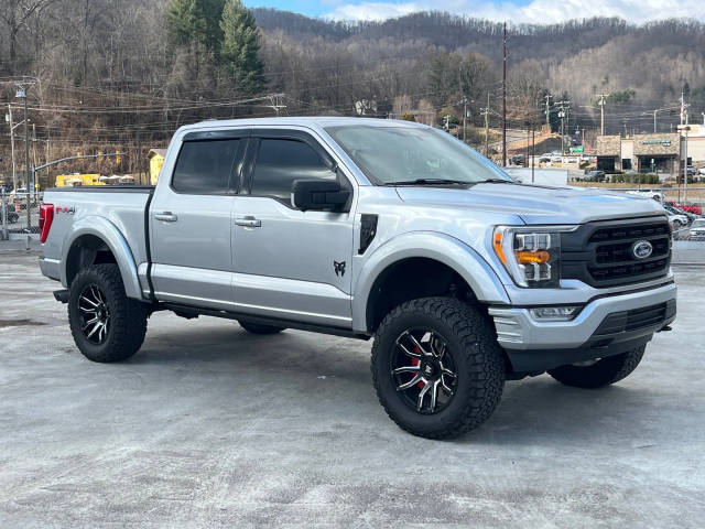 2023 Ford F-150 XLT 4WD photo