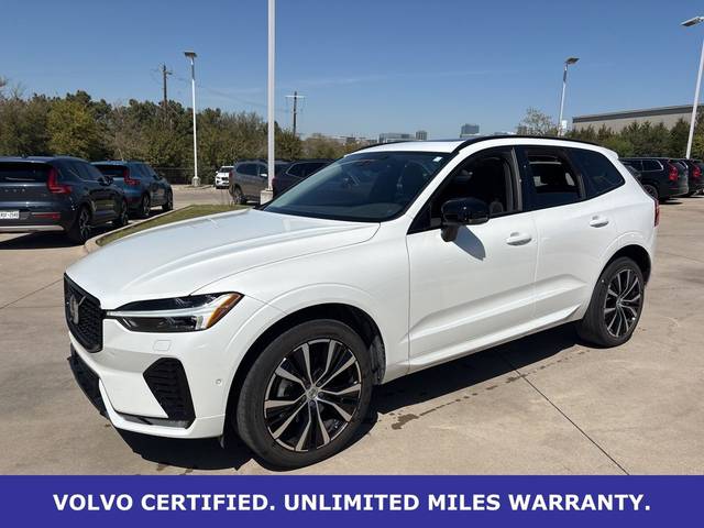 2023 Volvo XC60 Plus Dark Theme AWD photo