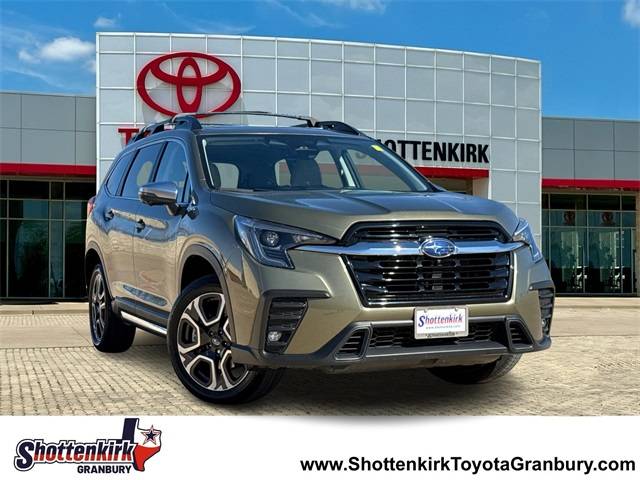 2023 Subaru Ascent Limited AWD photo