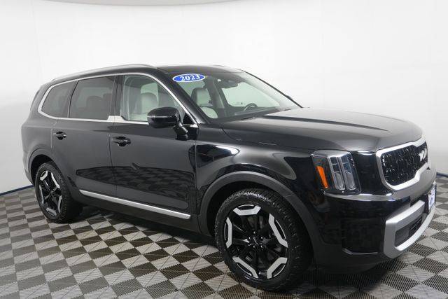 2023 Kia Telluride EX AWD photo