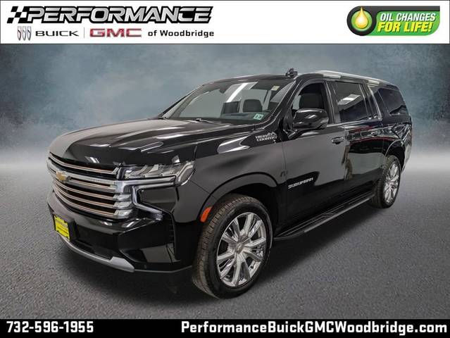 2023 Chevrolet Suburban High Country 4WD photo