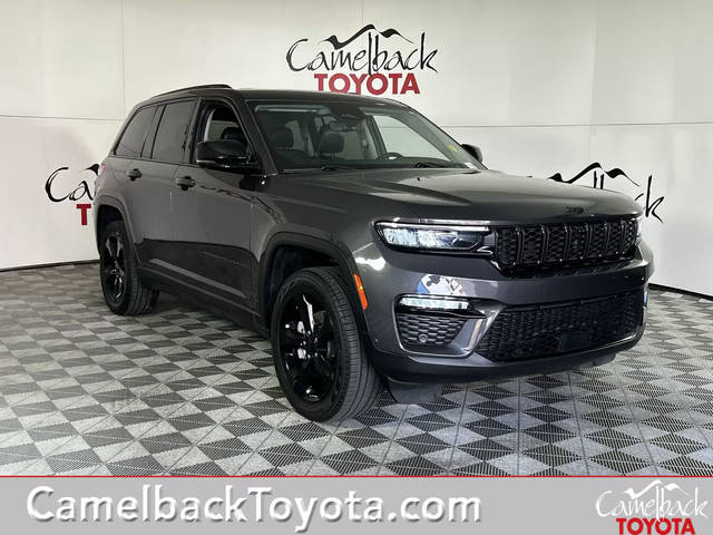 2023 Jeep Grand Cherokee Limited 4WD photo