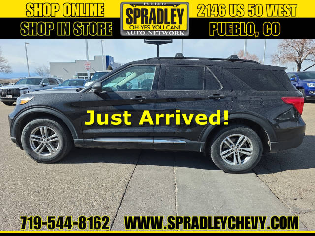 2023 Ford Explorer XLT 4WD photo