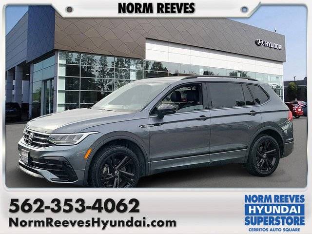 2023 Volkswagen Tiguan SE R-Line Black FWD photo