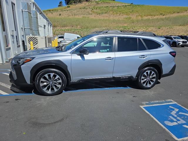 2023 Subaru Outback Limited XT AWD photo