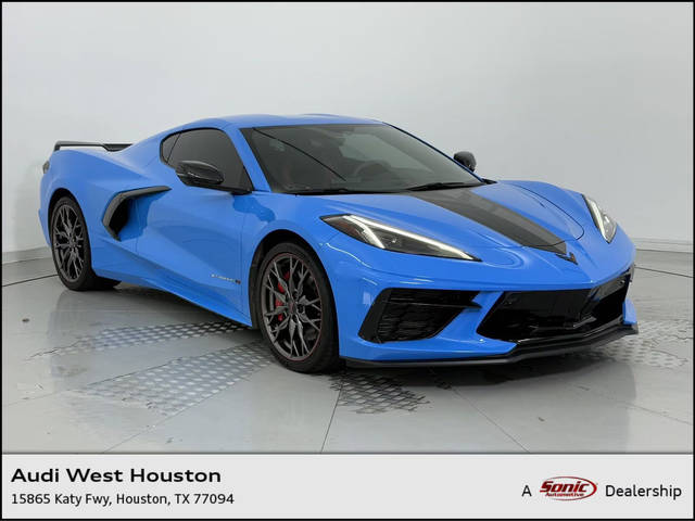 2023 Chevrolet Corvette 2LT RWD photo