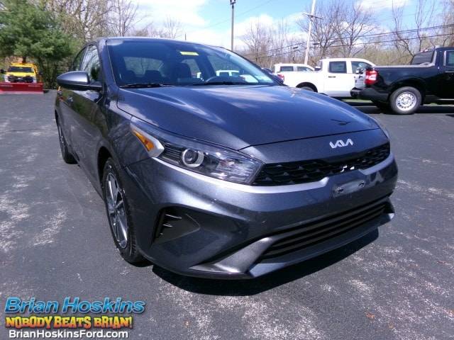 2023 Kia Forte LXS FWD photo